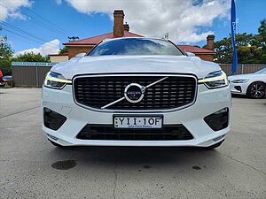 Volvo  UZ MY18 D5 AWD R-Design